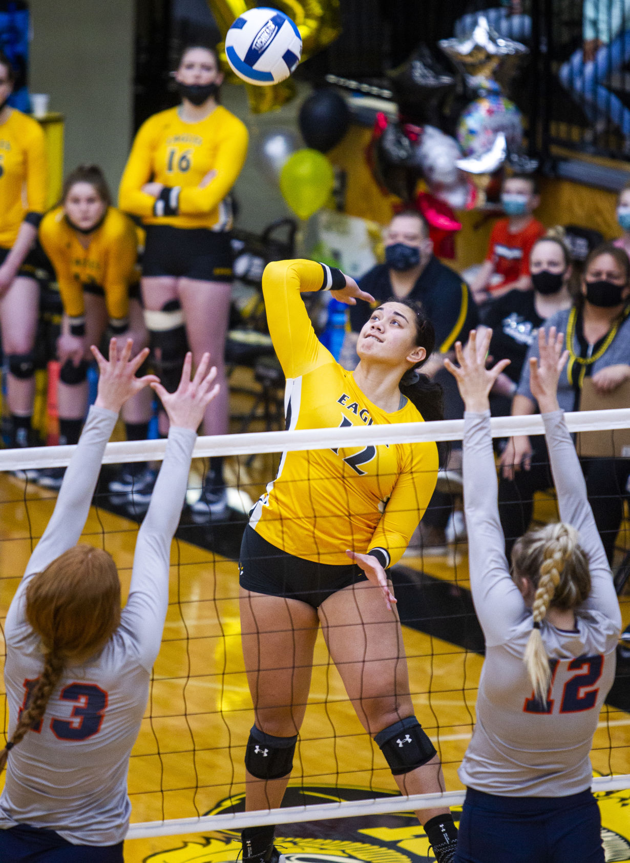 CSI falls to Snow College